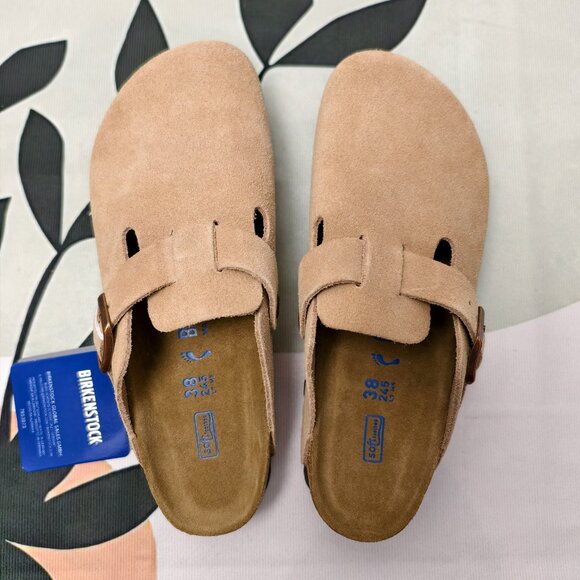 NWT - Women's Latte Cream Suede Birkenstock Boston Shoes - Narrow Fit - Picture 2 of 5